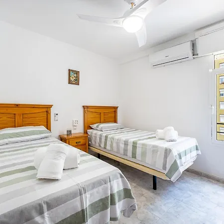 Boliches 3 Bed Ap Appartement